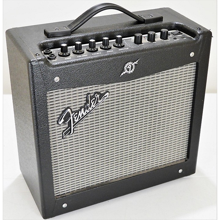 Used Fender Mustang I V2 20W 1X8 Guitar Combo Guitar Center