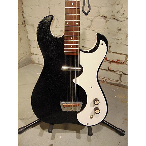 Vintage Silvertone 1960s 1448 Amp In Case Solid Body Electric Guitar