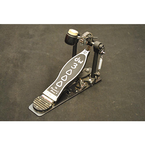 Used DW 3000 Series Single Single Bass Drum Pedal Guitar Center