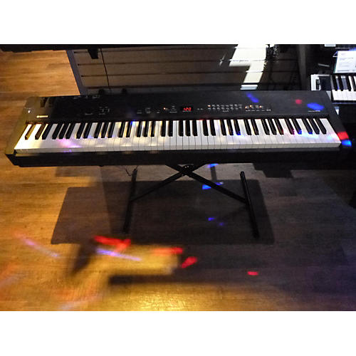 Used Yamaha CP33 88 Key Stage Piano Guitar Center