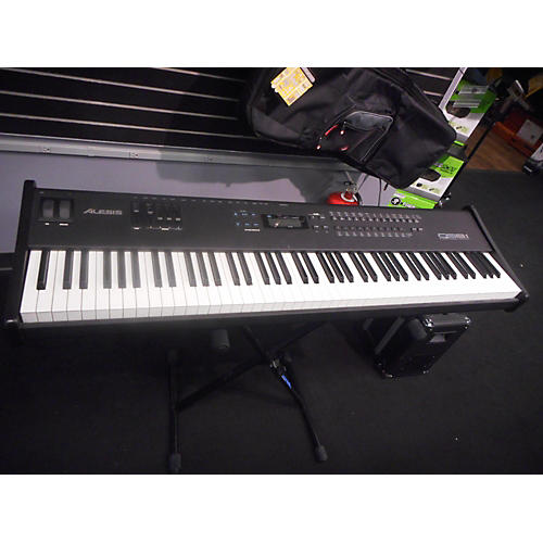 Used Alesis QS8.1 Digital Piano Guitar Center