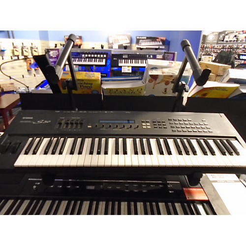 Used Yamaha S30 Synthesizer Guitar Center