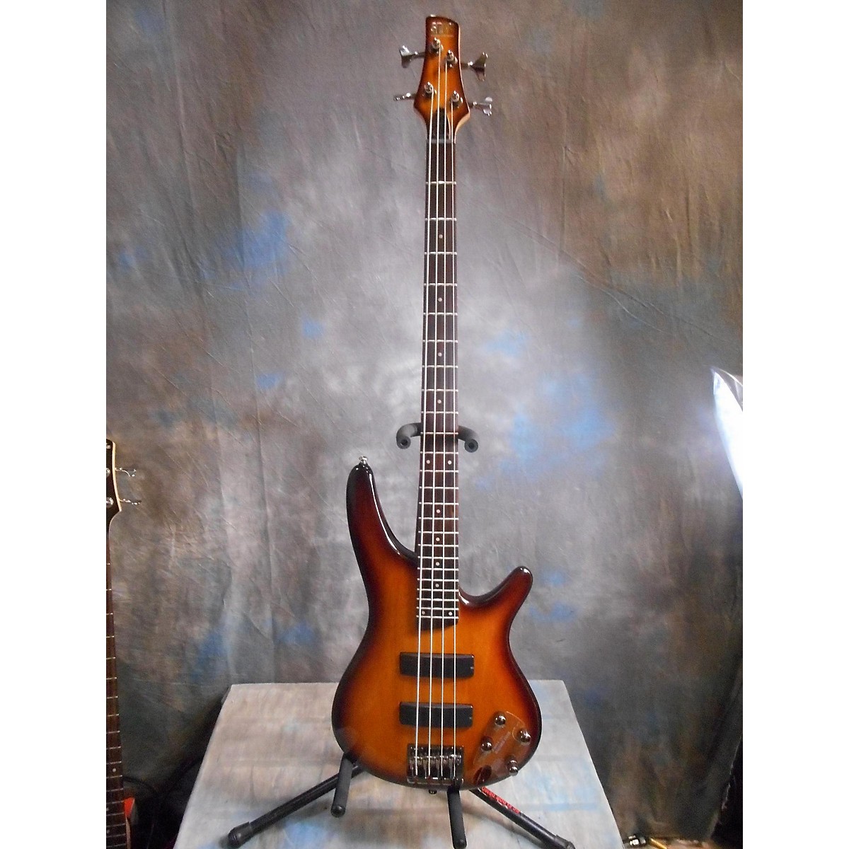 Used Ibanez Sr Electric Bass Guitar Guitar Center