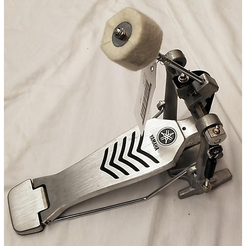Used Yamaha STRAP DRIVE Single Bass Drum Pedal Guitar Center