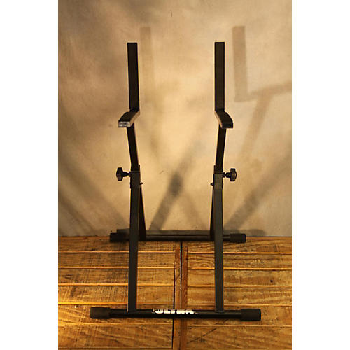 Used ULTRA TILT BACK Amp Stand Guitar Center