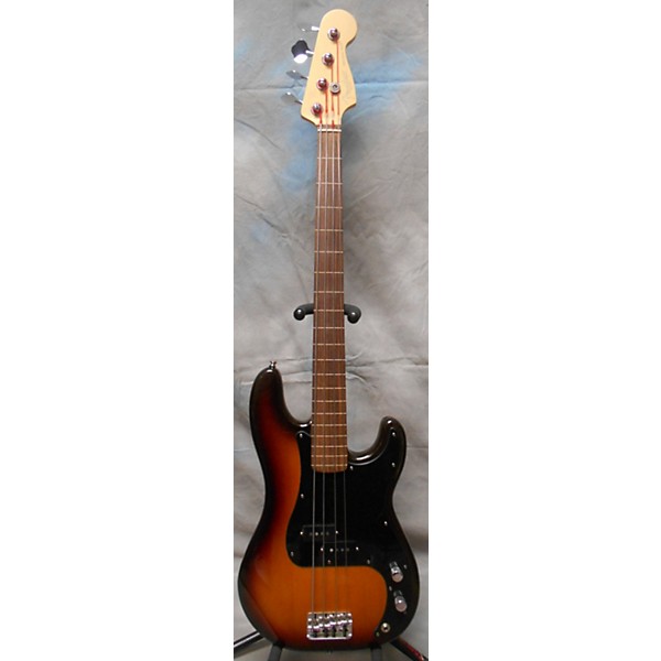 Used Fender American Standard Fretless P Bass 3 Tone Sunburst Electric Bass Guitar