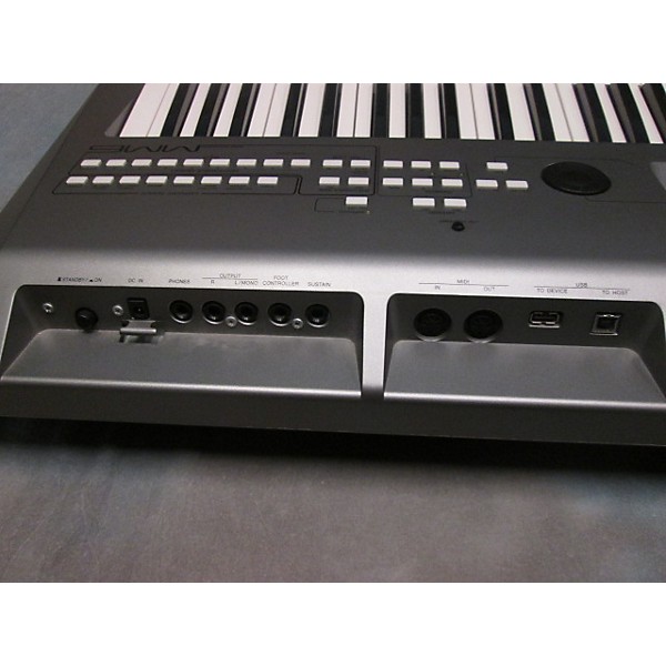 Used MM6 Mini MO 61 Key Keyboard Workstation