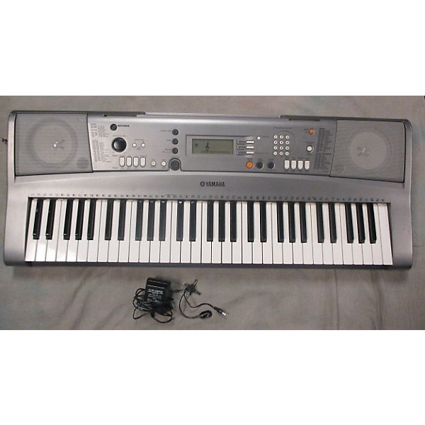 Used PORTATONE YPT310 Portable Keyboard