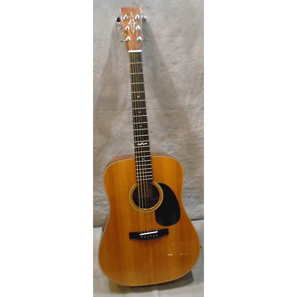 Used Alvarez 5220 Acoustic Guitar