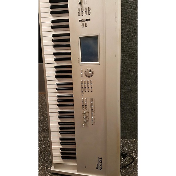 Used KORG Triton Pro X 88 Key Keyboard Workstation