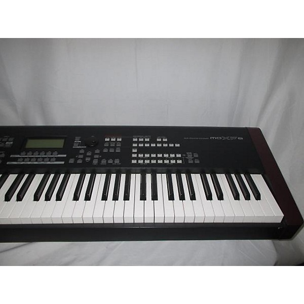 Used Yamaha MOXF8 88 Key Keyboard Workstation Guitar Center