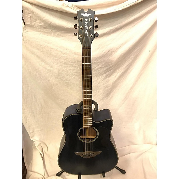 keith urban black acoustic guitar