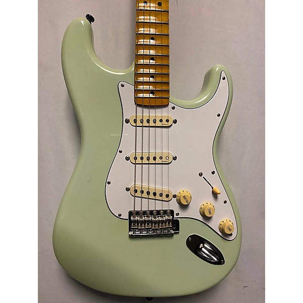 Used Fender Statocaster Yngwie Malmsteen Solid Body Electric Guitar