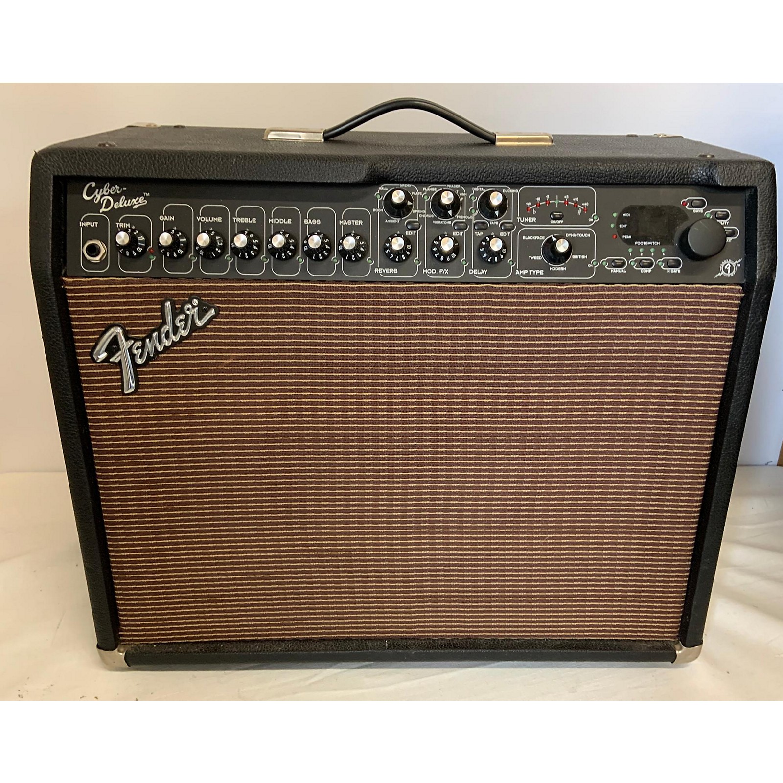 fender cyber deluxe guitar amp