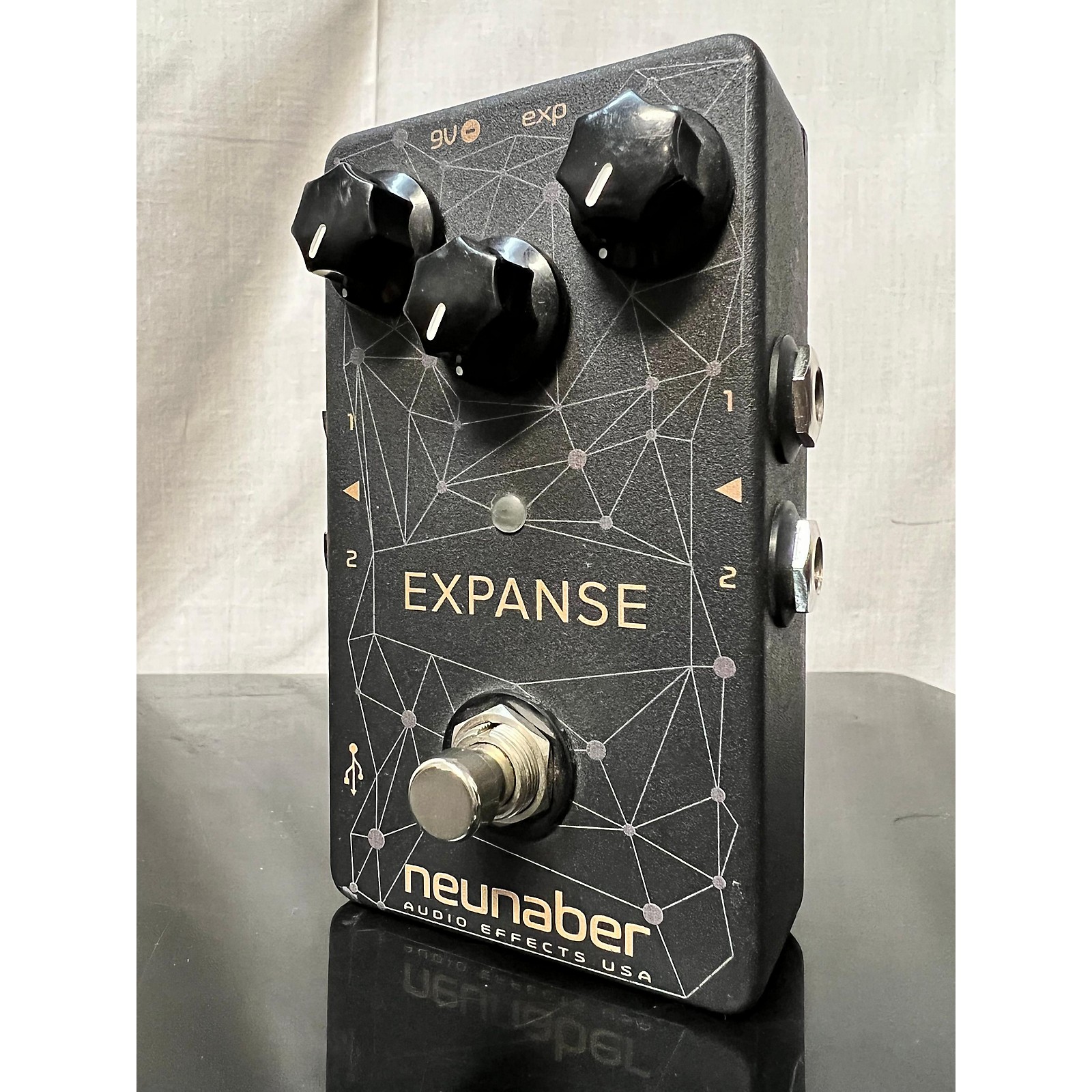 Used Neunaber EXPANSE Effect Pedal | Guitar Center