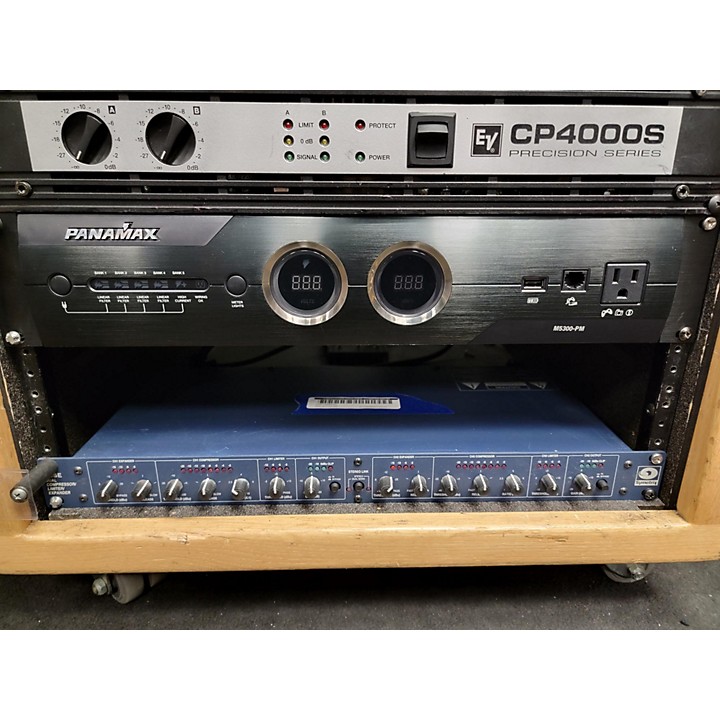 Used Used PANAMAX M5300PM Power Conditioner Guitar Center