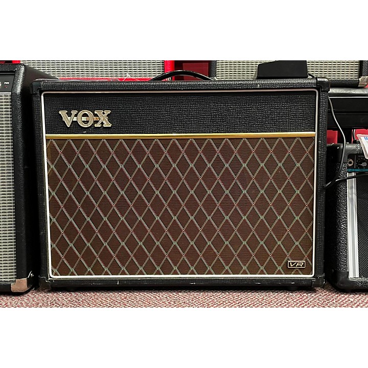 vox ac15vr 15w 1x12 guitar combo amp