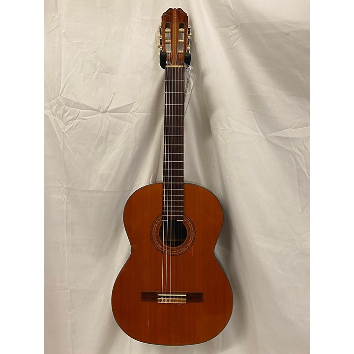 guitar center used classical guitars