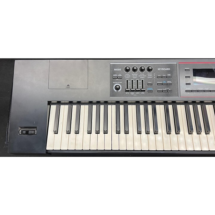 guitar center used keyboard workstations