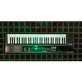 Used Native Instruments Used Native Instruments Komplete Kontrol S61 MIDI Controller