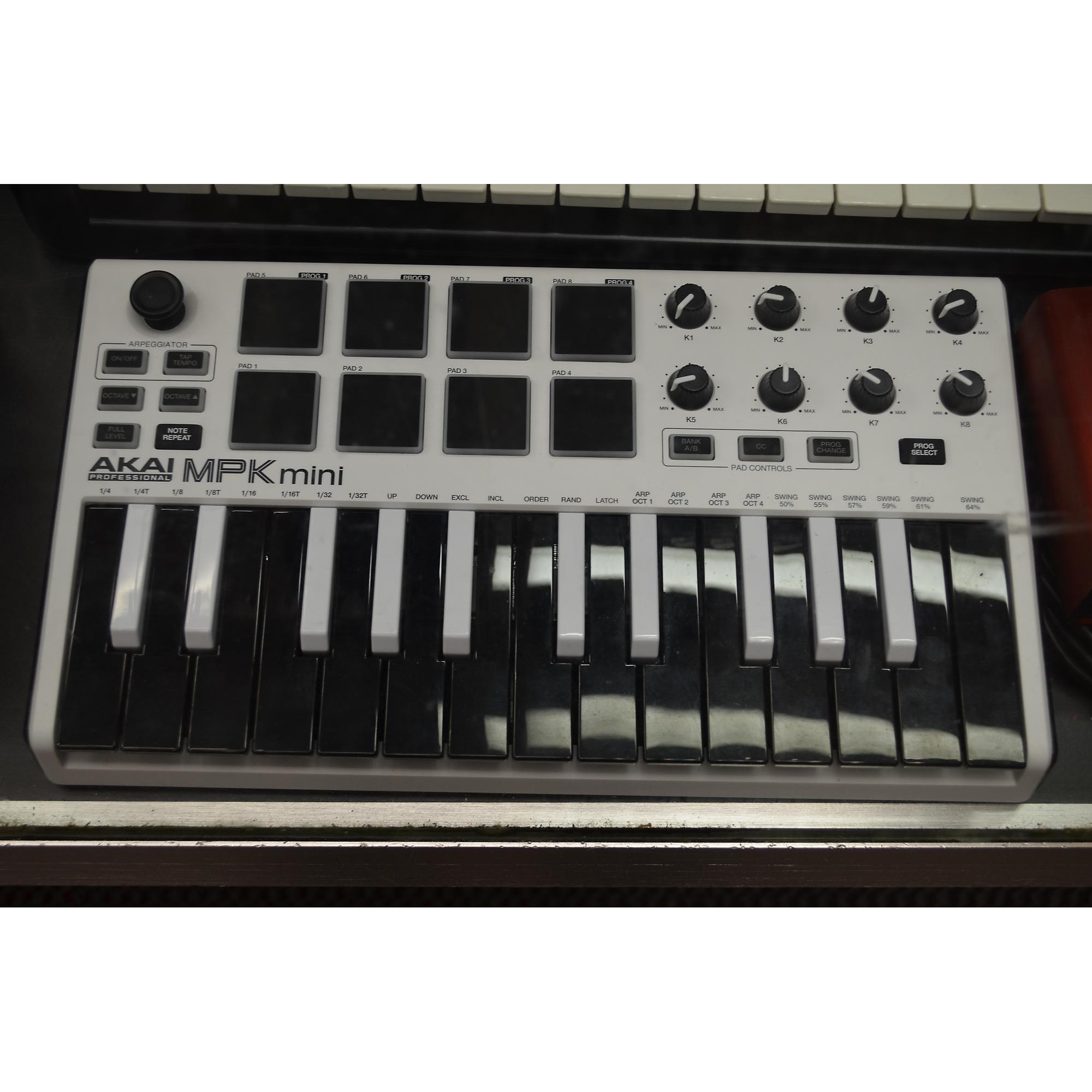 mpk225 used