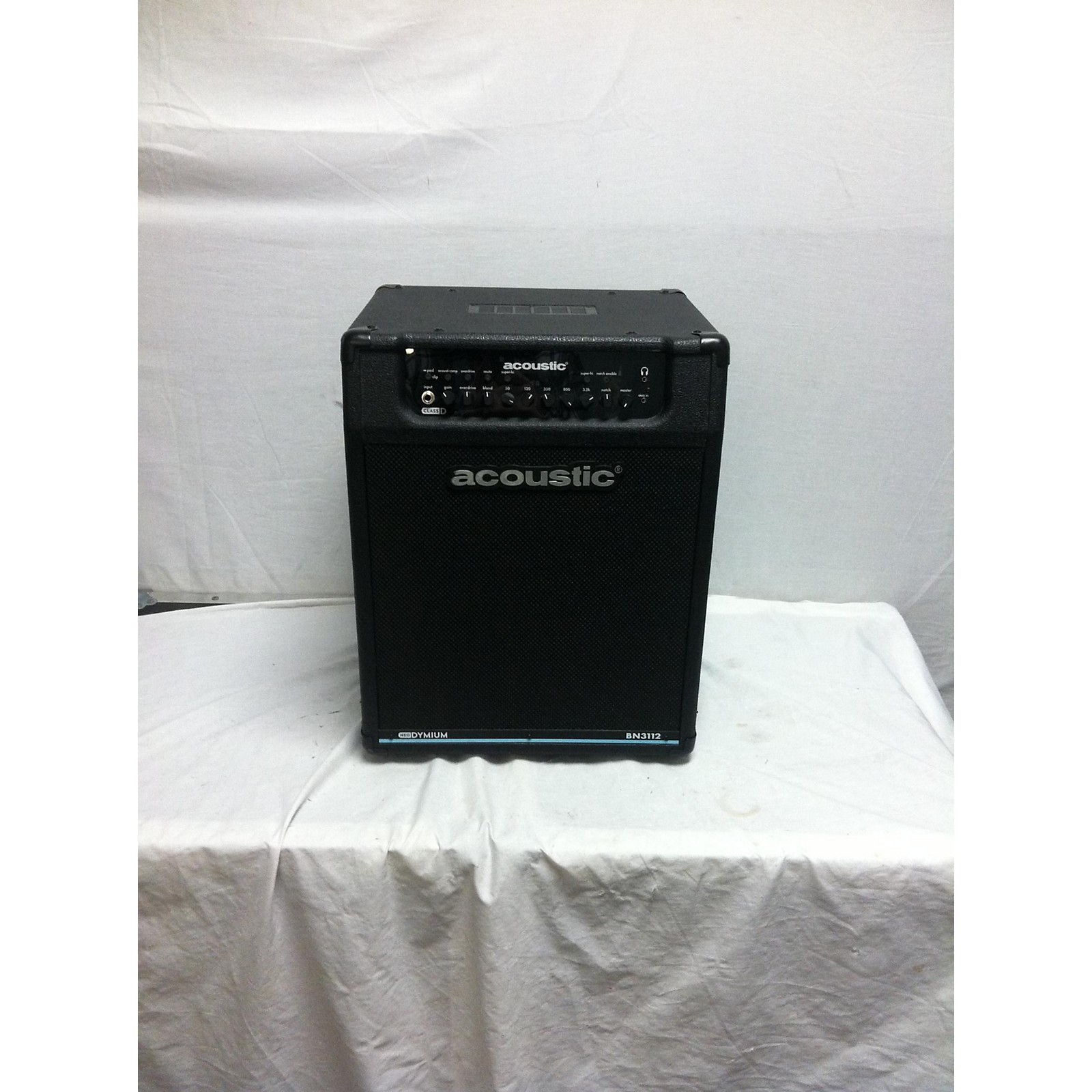 acoustic bn3112 bass combo amp