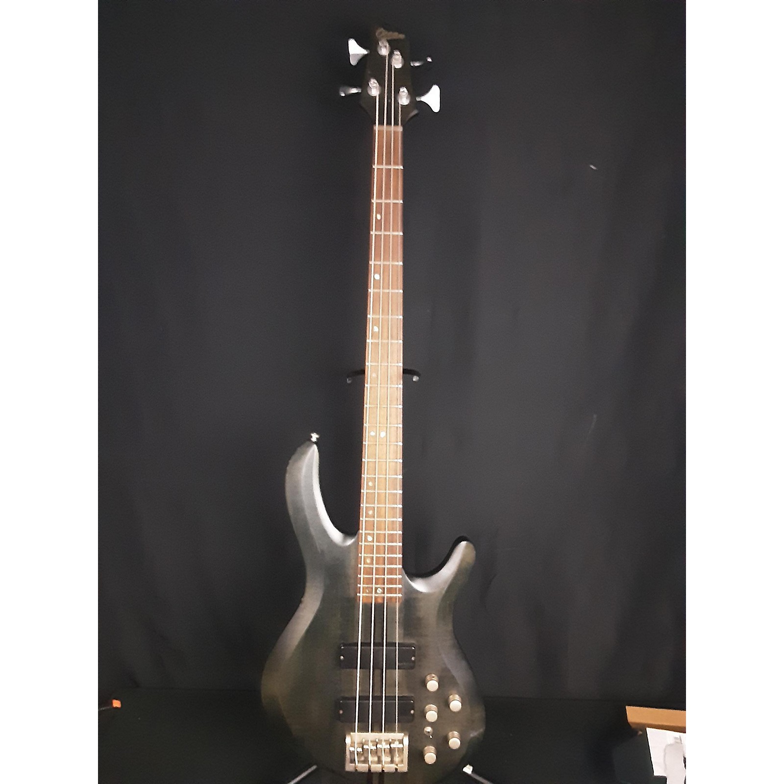 laguna bass guitar