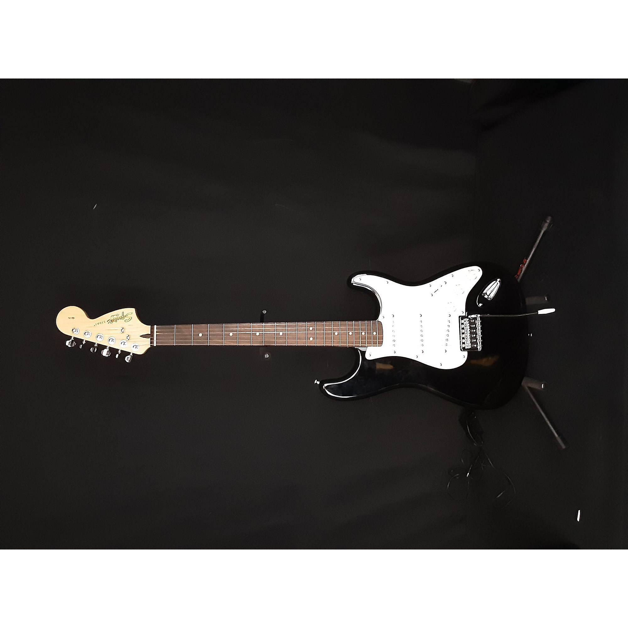 squier affinity stratocaster used