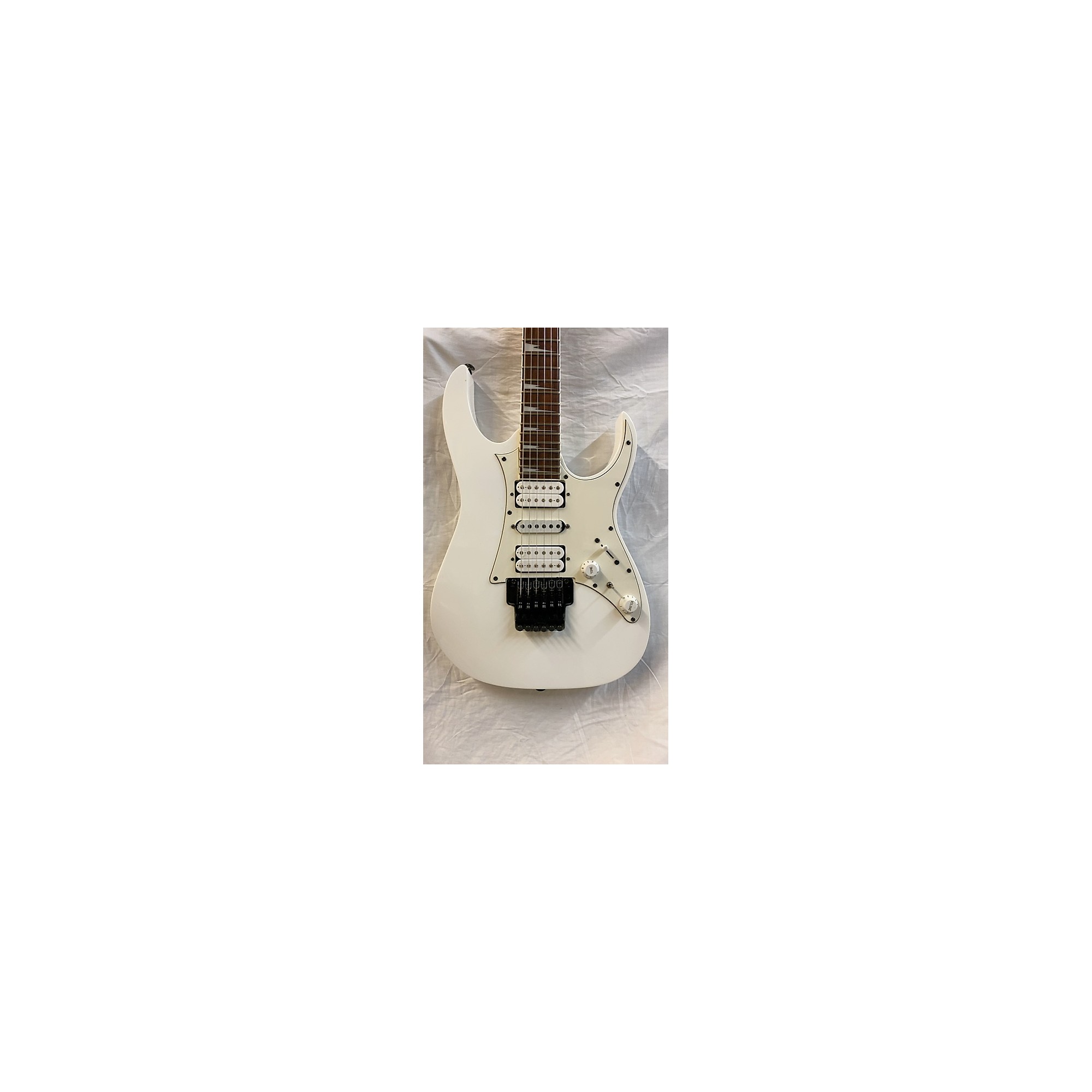 Used Ibanez RG350DX RG Series Solid Body Electric Guitar White