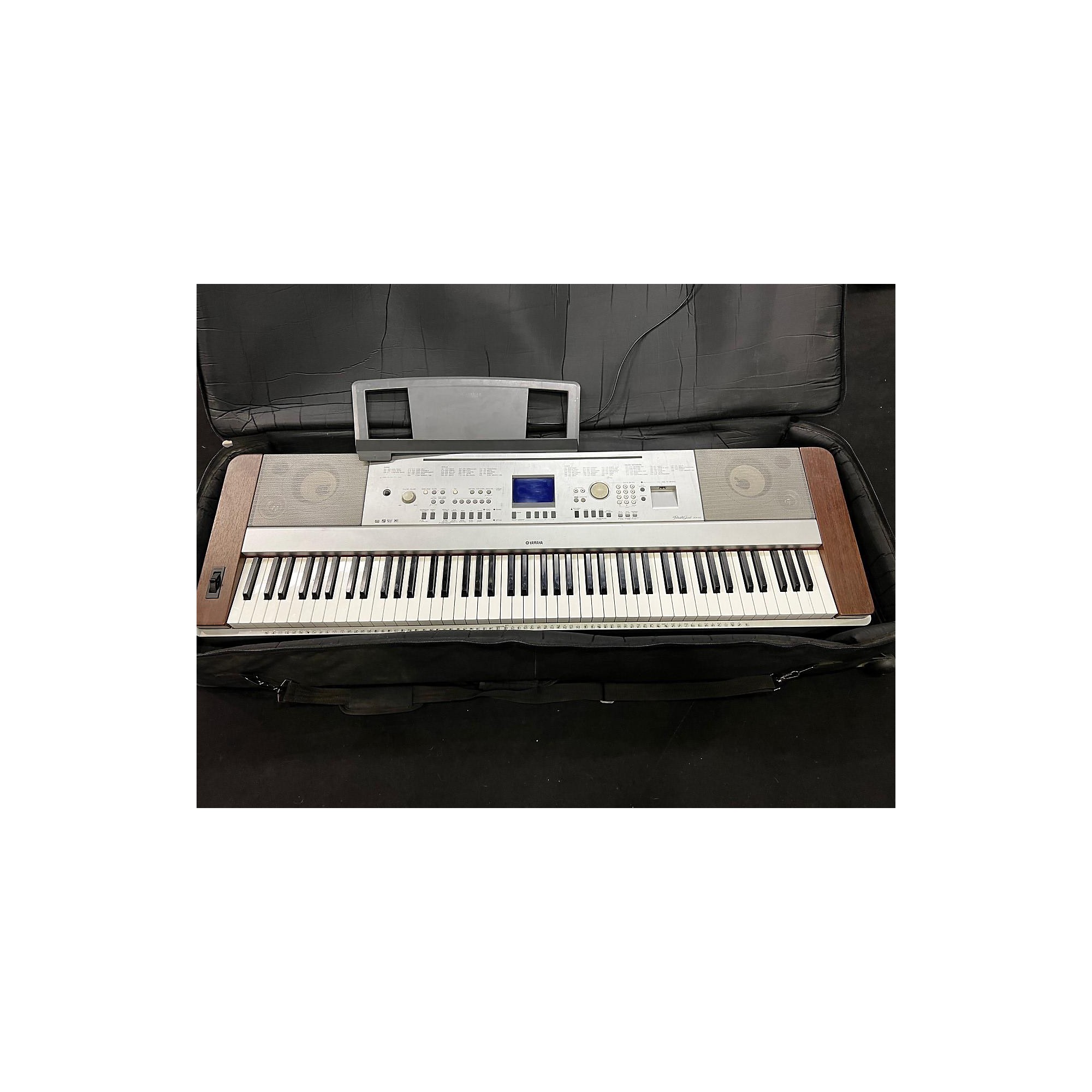 yamaha dgx640c digital piano