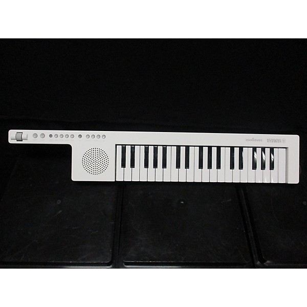 Used Yamaha Sonogenic SHS-300WH Portable Keyboard | Guitar Center