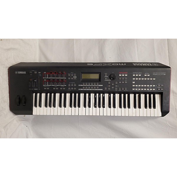 Used Yamaha MOXF6 61 Key Keyboard Workstation