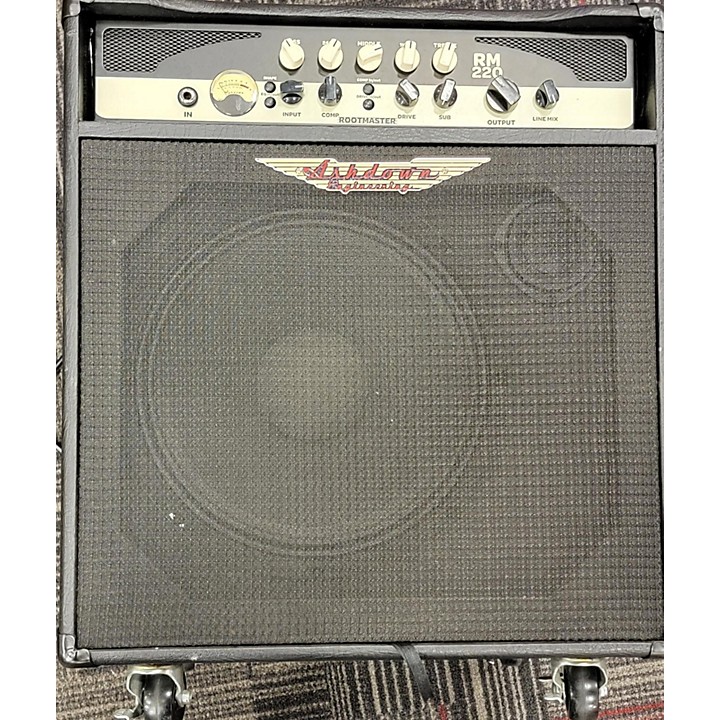 guitar center used bass amplifiers