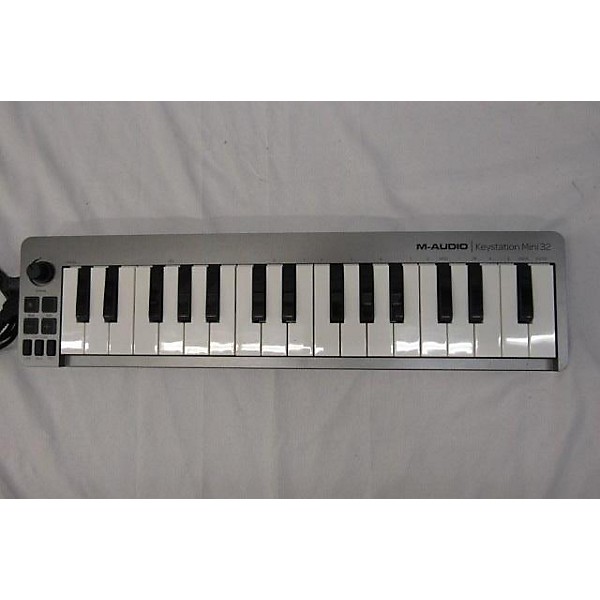 Used M-Audio Keystation Mini 32 MIDI Controller