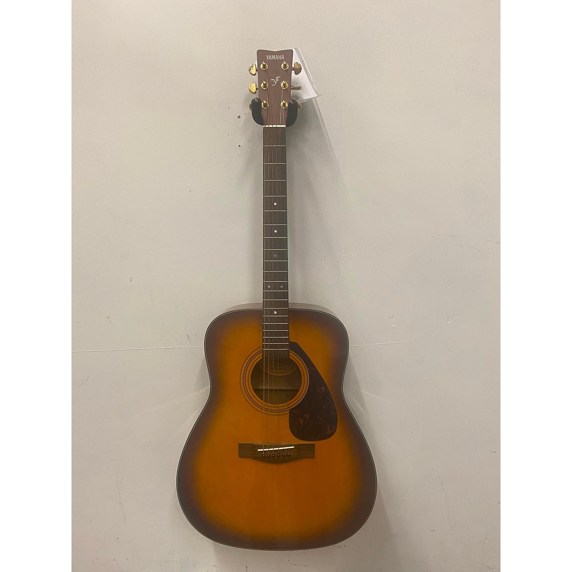 yamaha acoustic guitar f335