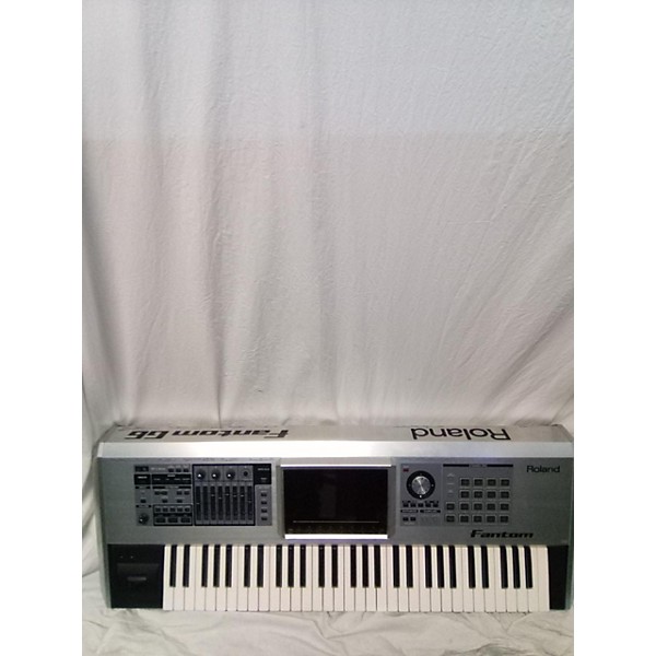 Used Roland Fantom G6 61 Key Keyboard Workstation