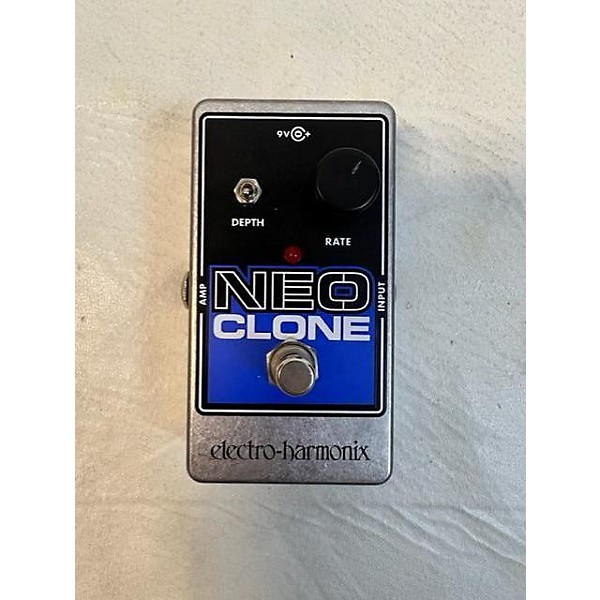 Used Electro-Harmonix Neo Clone Analog Chorus Effect Pedal