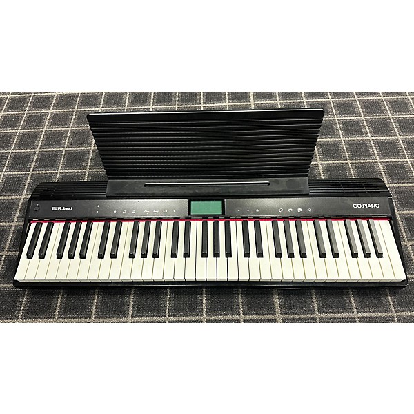Used Roland GO: PIANO Portable Keyboard