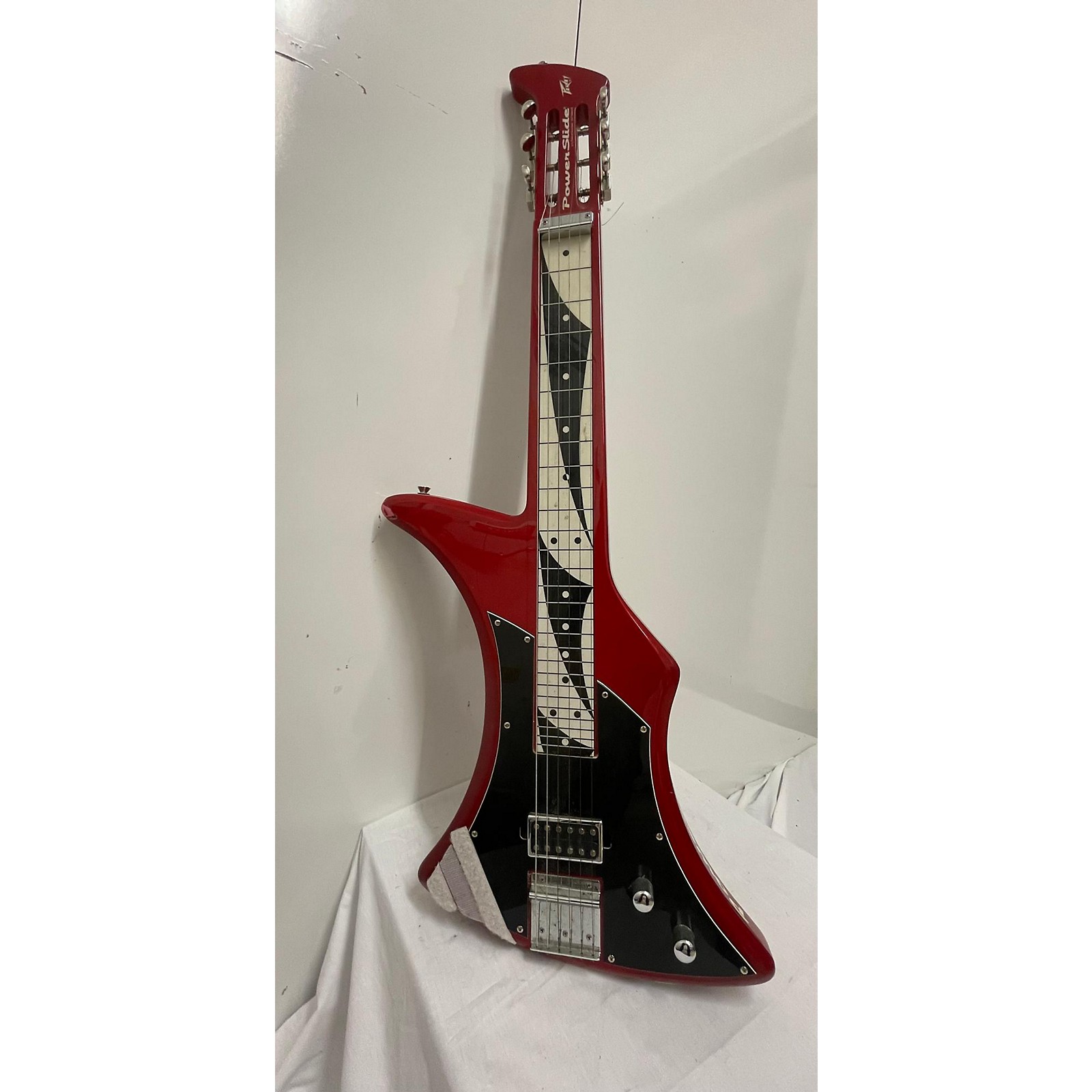 Used Peavey Powerslide Solid Body Electric Guitar Red | Guitar Center