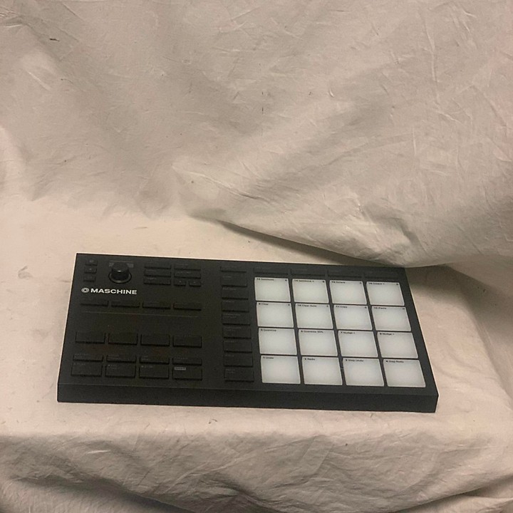 native instruments maschine mikro mk3 midi controller