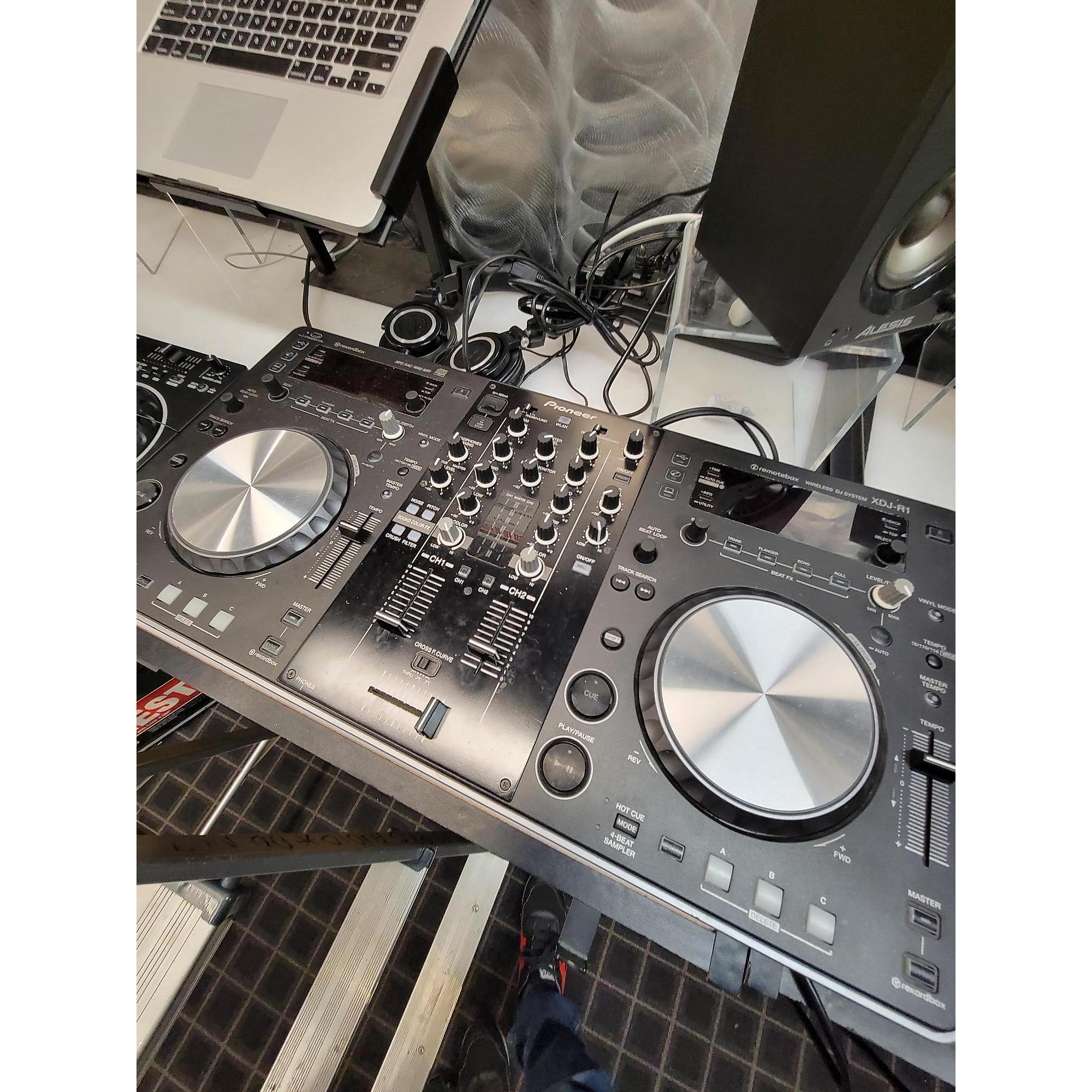 Used Pioneer XDJ-R1 DJ Controller
