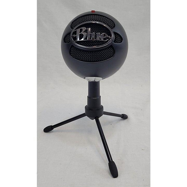 Used Blue Snowball Microphone | Center