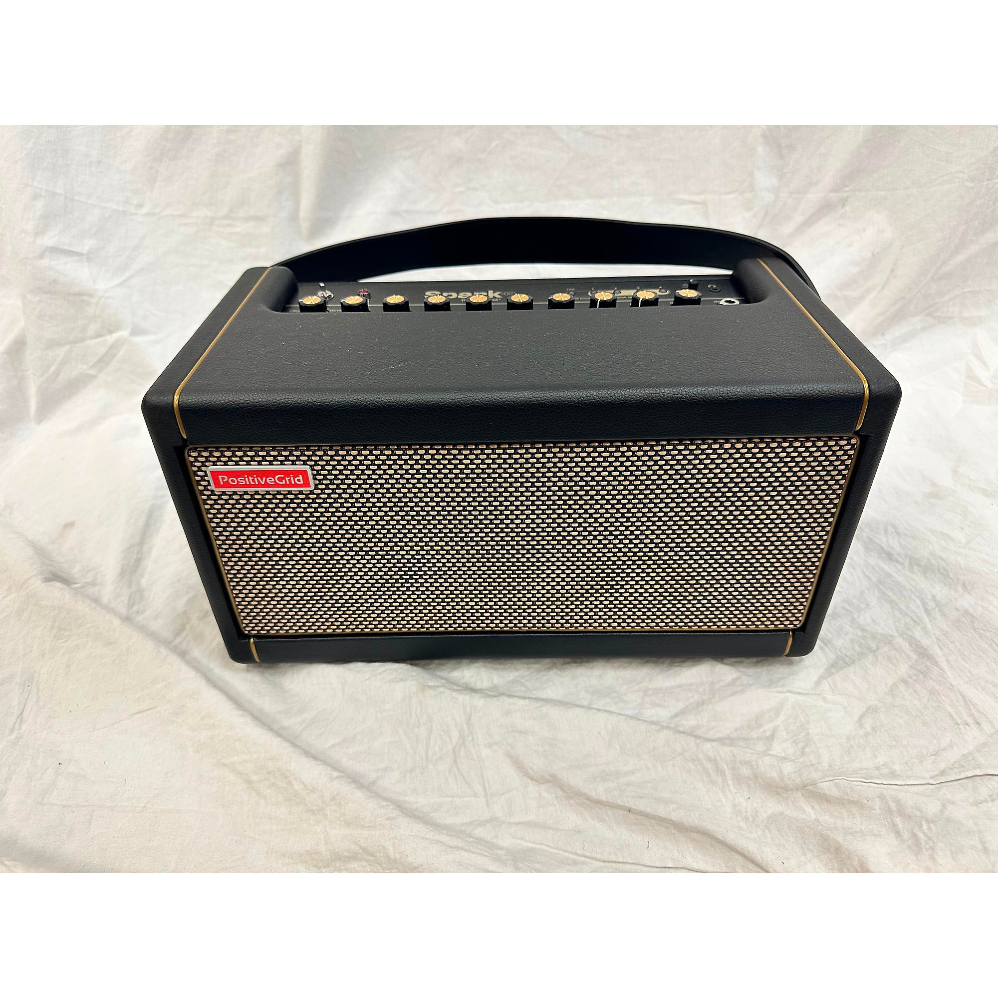 Used Positive Grid SPARK 40 Guitar Combo Amp | Guitar Center