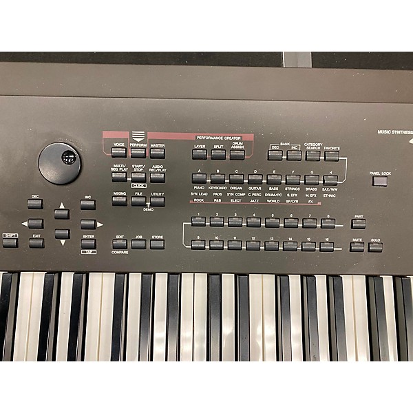 Used Yamaha Used Yamaha S70XS 76 Key Synthesizer