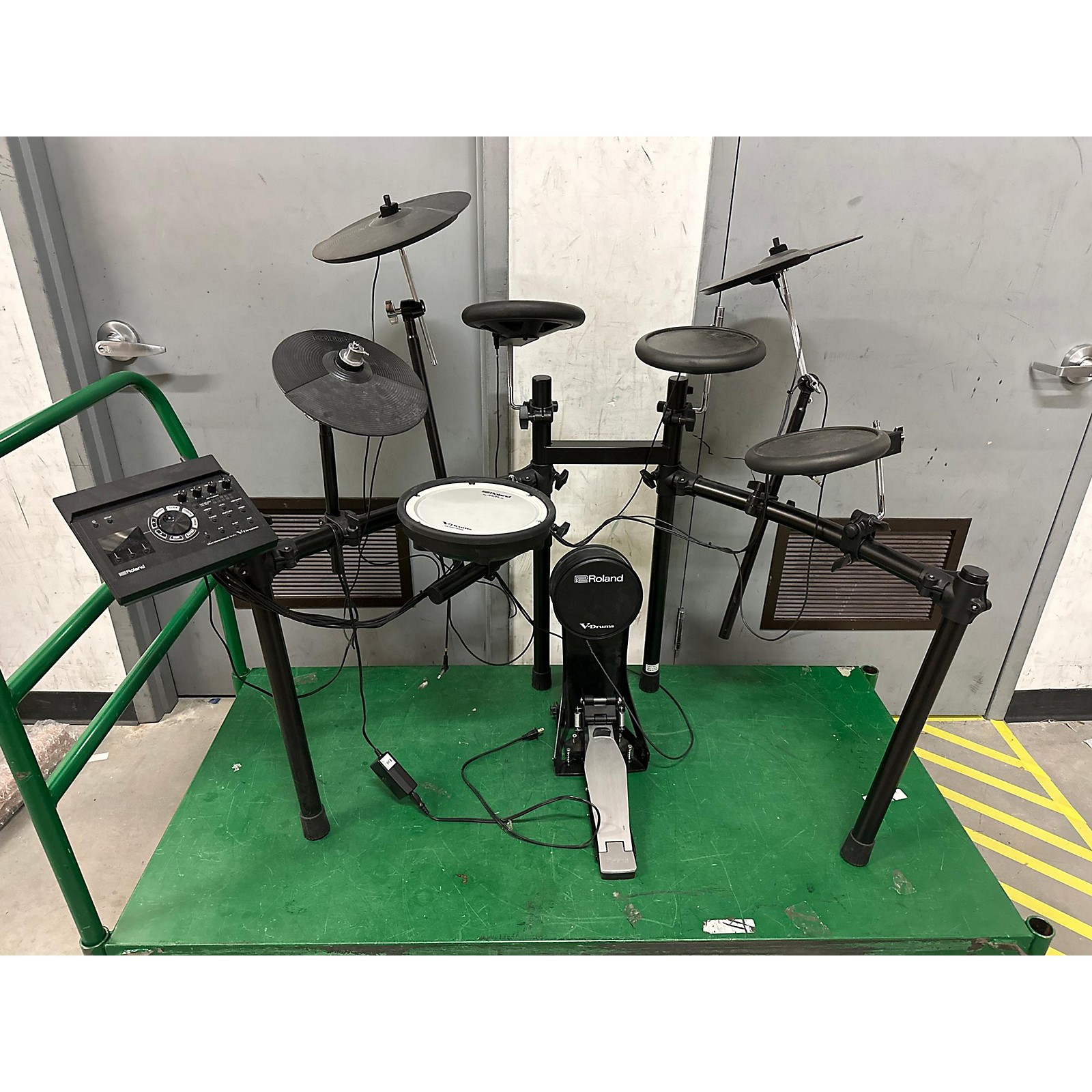 Used Roland TD-17KL Electric Drum Set