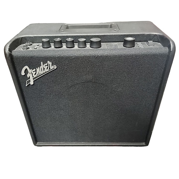 Used Fender Mustang LT25 25W 1x8 Guitar Combo Amp Guitar Center