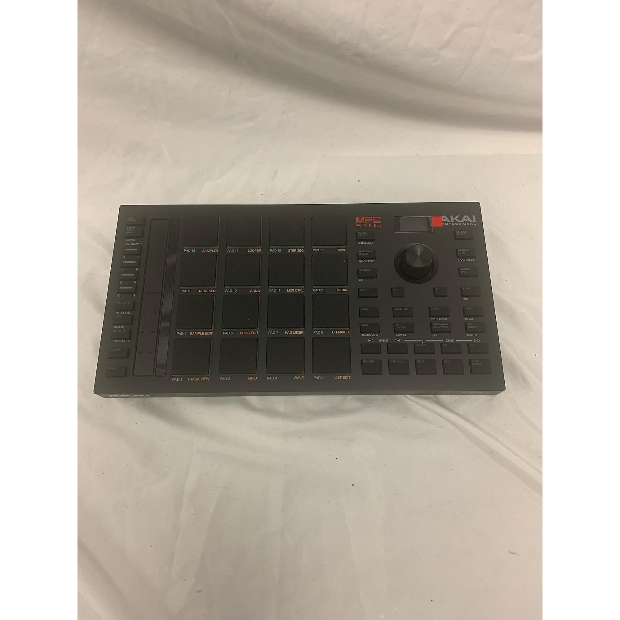 ポンパドー ビター AKAI MPC Studio Black 美品！ - 通販