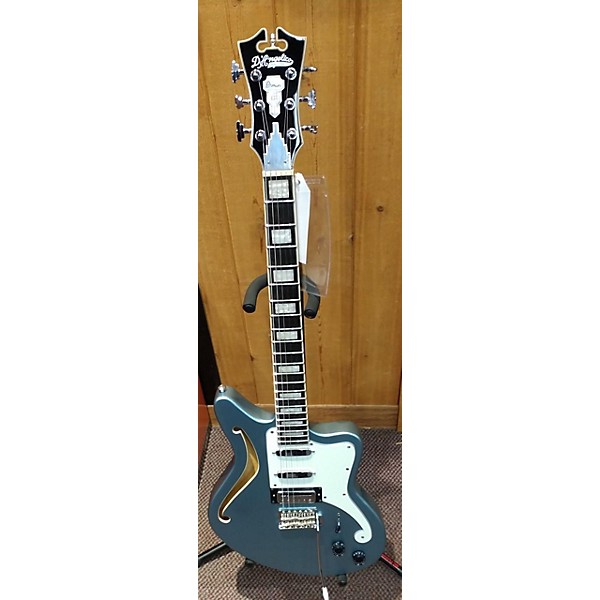 Used D'Angelico Used D'Angelico Premier Series Bedford SH Ice Blue Metallic Hollow Body Electric Guitar