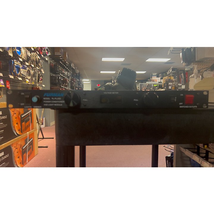 Used Furman PLPLUSD Power Conditioner Guitar Center