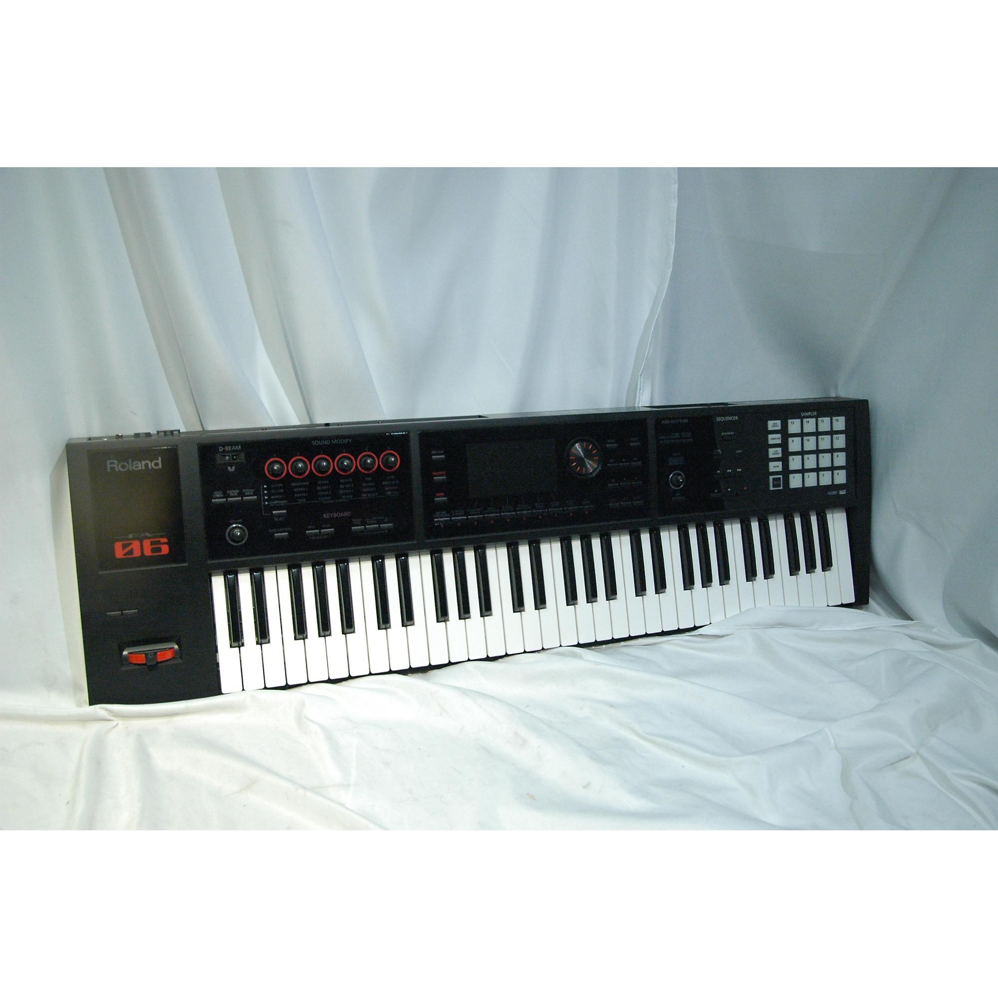 Used Roland FA06 Keyboard Workstation | Guitar Center